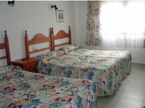 Hostal Avenida y Casa Rural Villa Avenida, Arenas de San Pedro (vila)